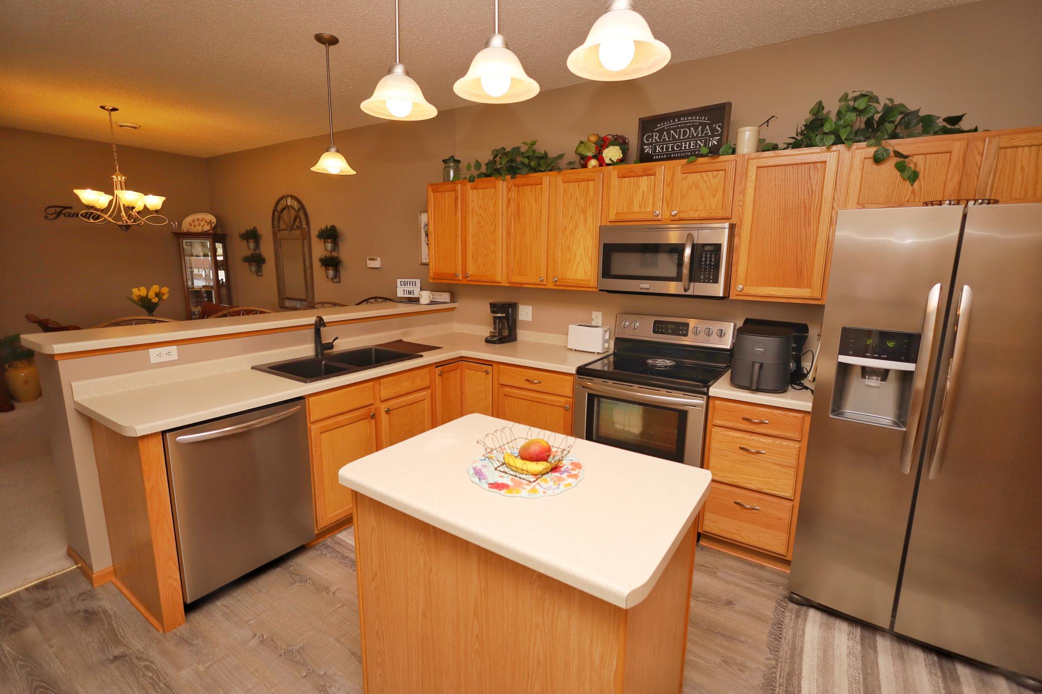 6315 28th Avenue Northwest Rochester, MN 55901 - Photo 7 of 20