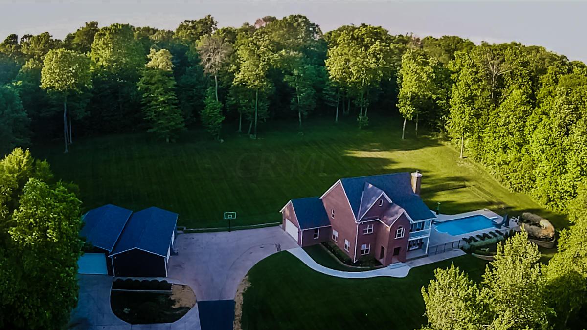 7038 Lithopolis Road Northwest Carroll, OH 43112 - Photo 4 of 89 Gallery Image 4