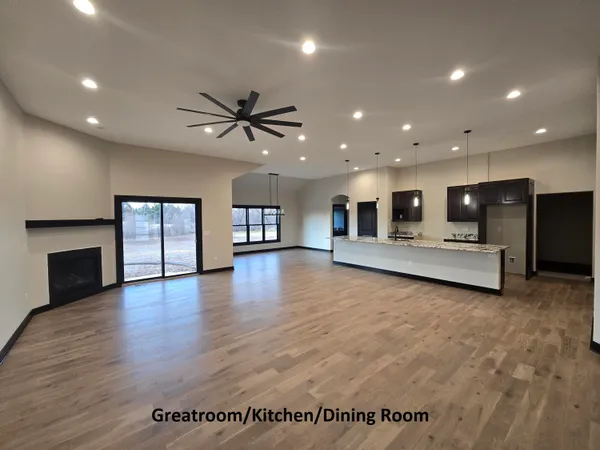 $899,900 | S64-w22860 Garrett Drive, Waukesha, WI 53189