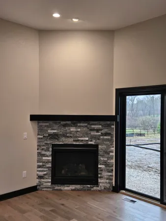 $899,900 | S64-w22860 Garrett Drive, Waukesha, WI 53189