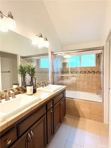 $750,000 | 620 Ivywood Lane, Unit F, Simi Valley, CA 93065