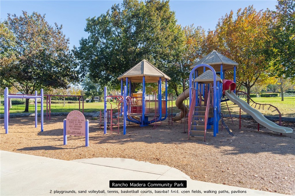 620 Ivywood Lane, Unit F Simi Valley, CA 93065 - Photo 37 of 40 Rancho Madera Community Park