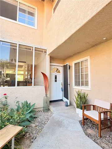 $750,000 | 620 Ivywood Lane, Unit F, Simi Valley, CA 93065