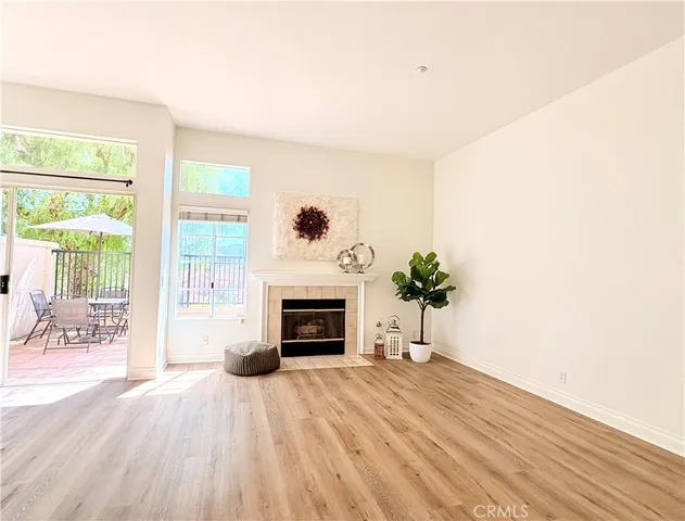 $750,000 | 620 Ivywood Lane, Unit F, Simi Valley, CA 93065