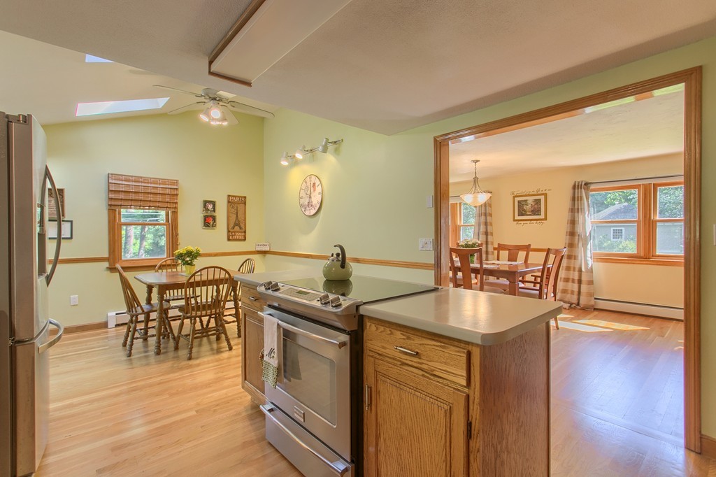 53 Connolly Road Billerica, MA 01821 - Photo 14 of 28 Gallery Image 14