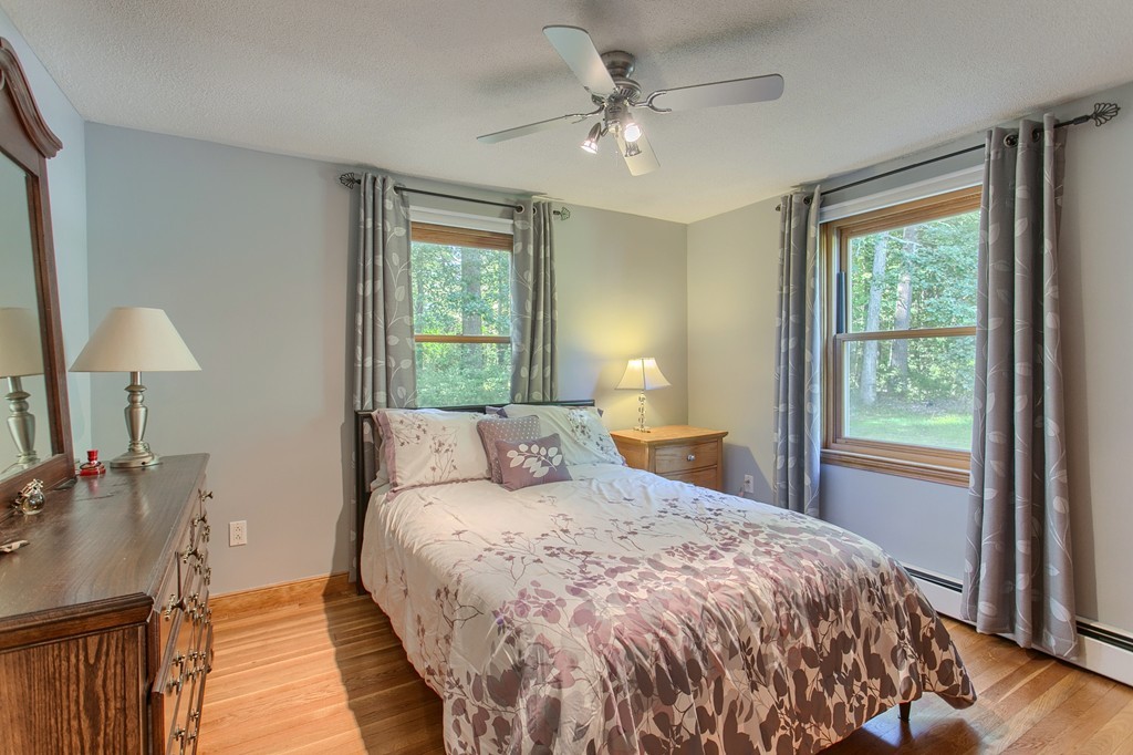 53 Connolly Road Billerica, MA 01821 - Photo 7 of 28 Gallery Image 7