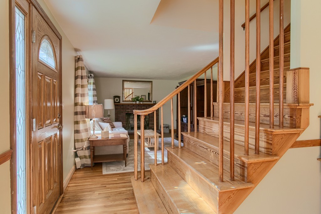 53 Connolly Road Billerica, MA 01821 - Photo 10 of 28 Gallery Image 10