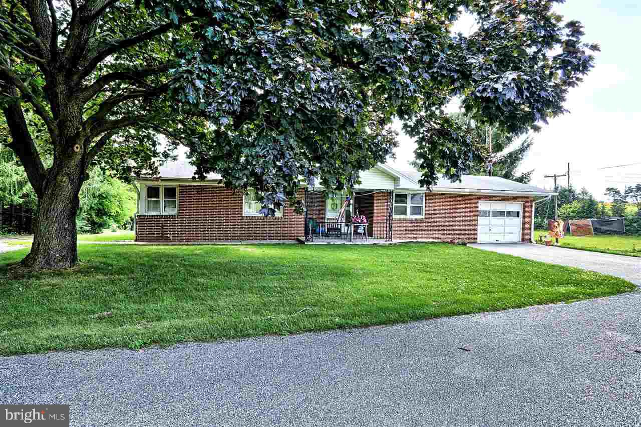 490 Blooming Grove Road Hanover, PA 17331 - Photo 3 of 25