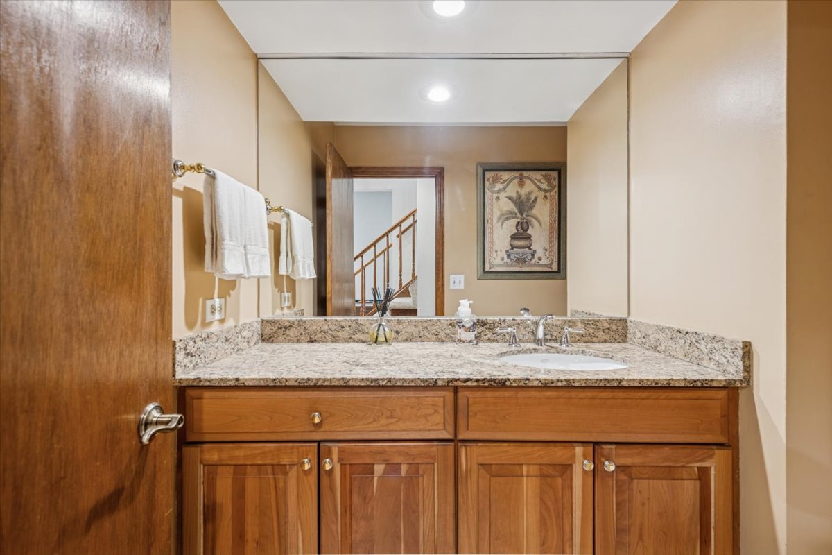 1653 McCraren Road Highland Park, IL 60035 - Photo 11 of 24