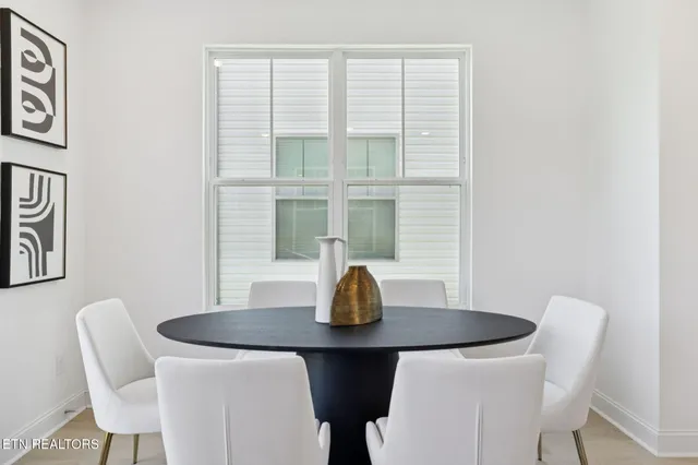 $319,405 | 8446 Whisper Lane, Powell, TN 37849