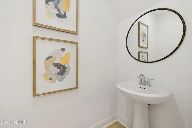 $319,405 | 8446 Whisper Lane, Powell, TN 37849