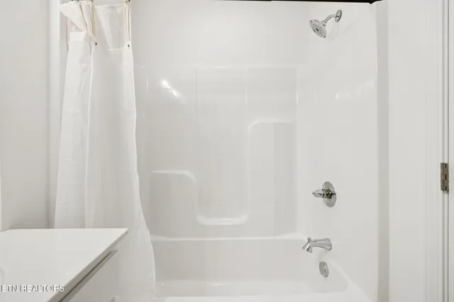 $319,405 | 8446 Whisper Lane, Powell, TN 37849