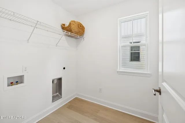 $319,405 | 8446 Whisper Lane, Powell, TN 37849