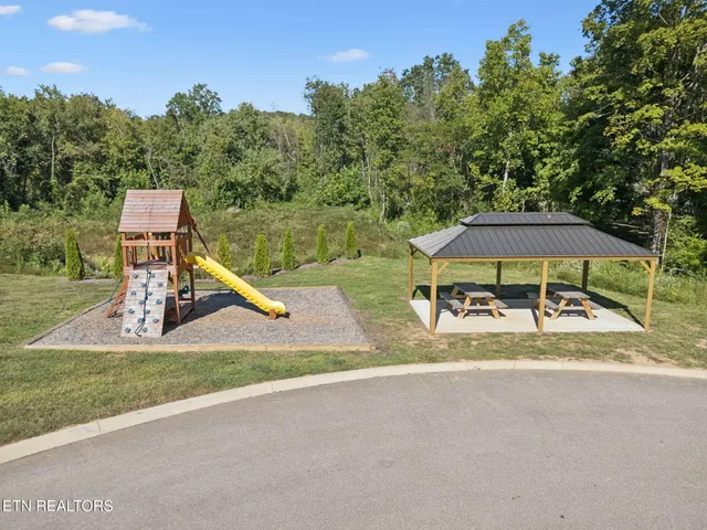 $319,405 | 8446 Whisper Lane, Powell, TN 37849