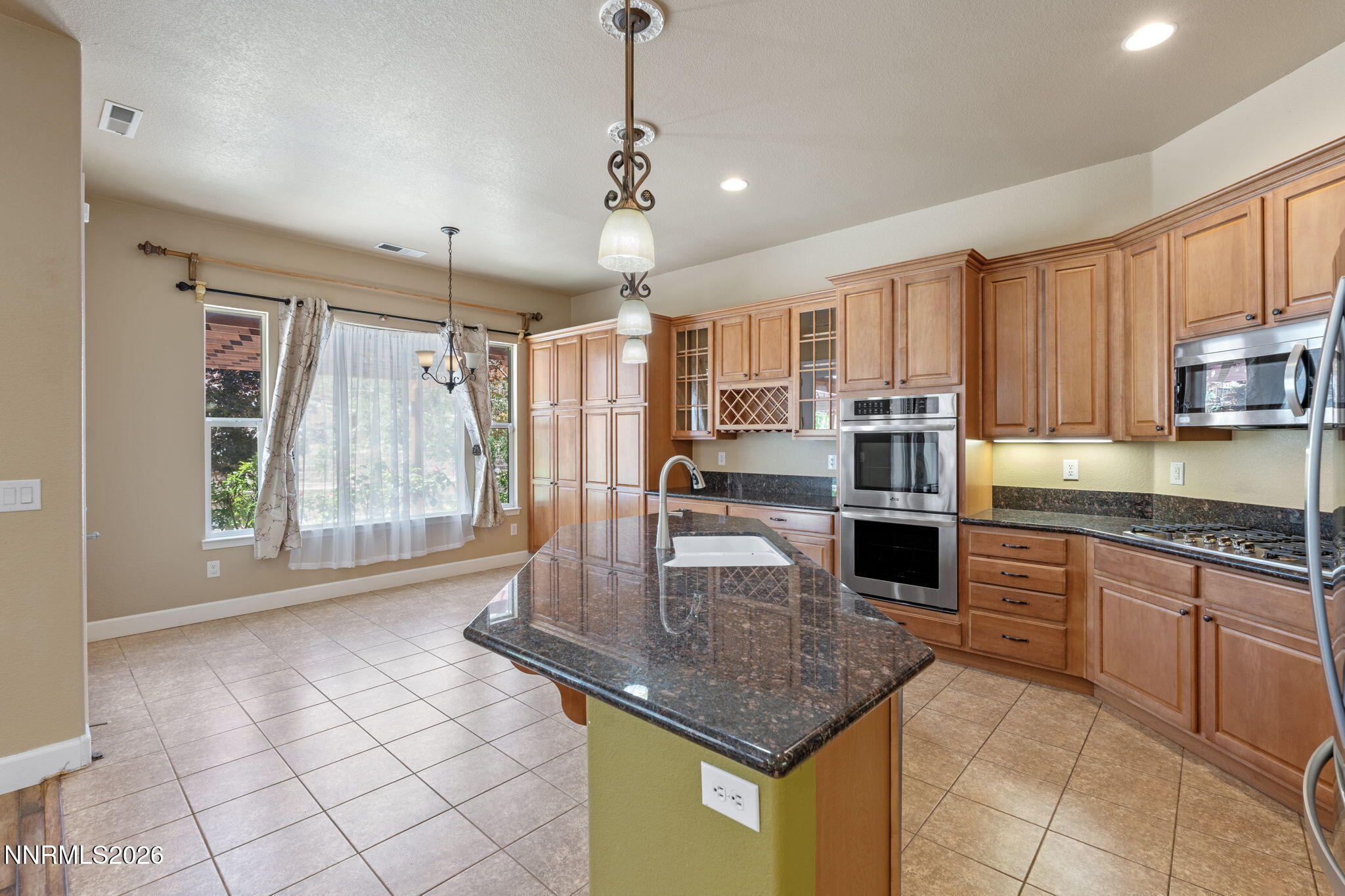 3245 Quartzite Drive Reno, NV 89523 - Photo 26 of 56 26-web-or-mls-DSC02212