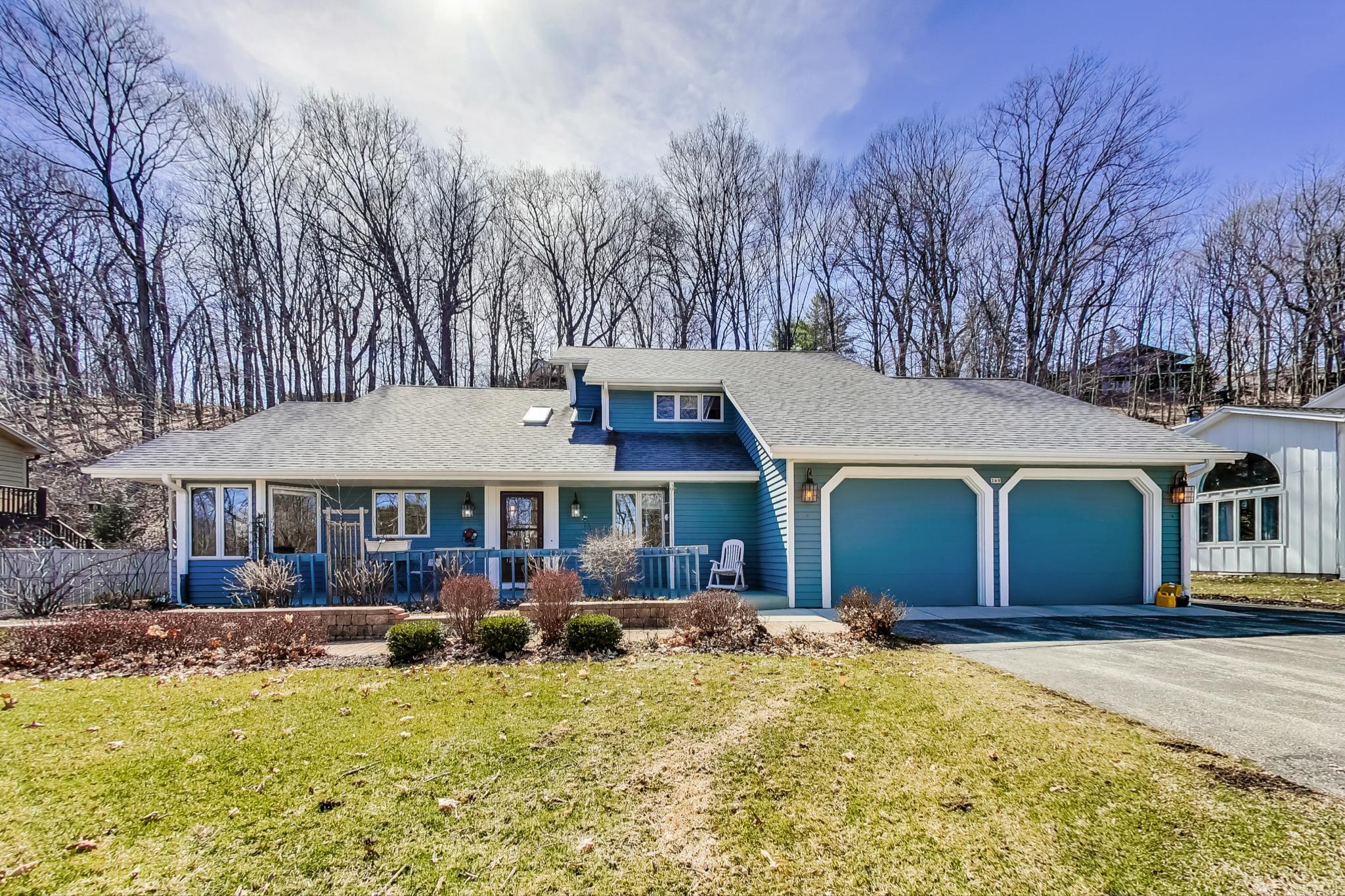 249 Jensen Drive Fontana, WI 53125 - Photo 1 of 1 aa_0020