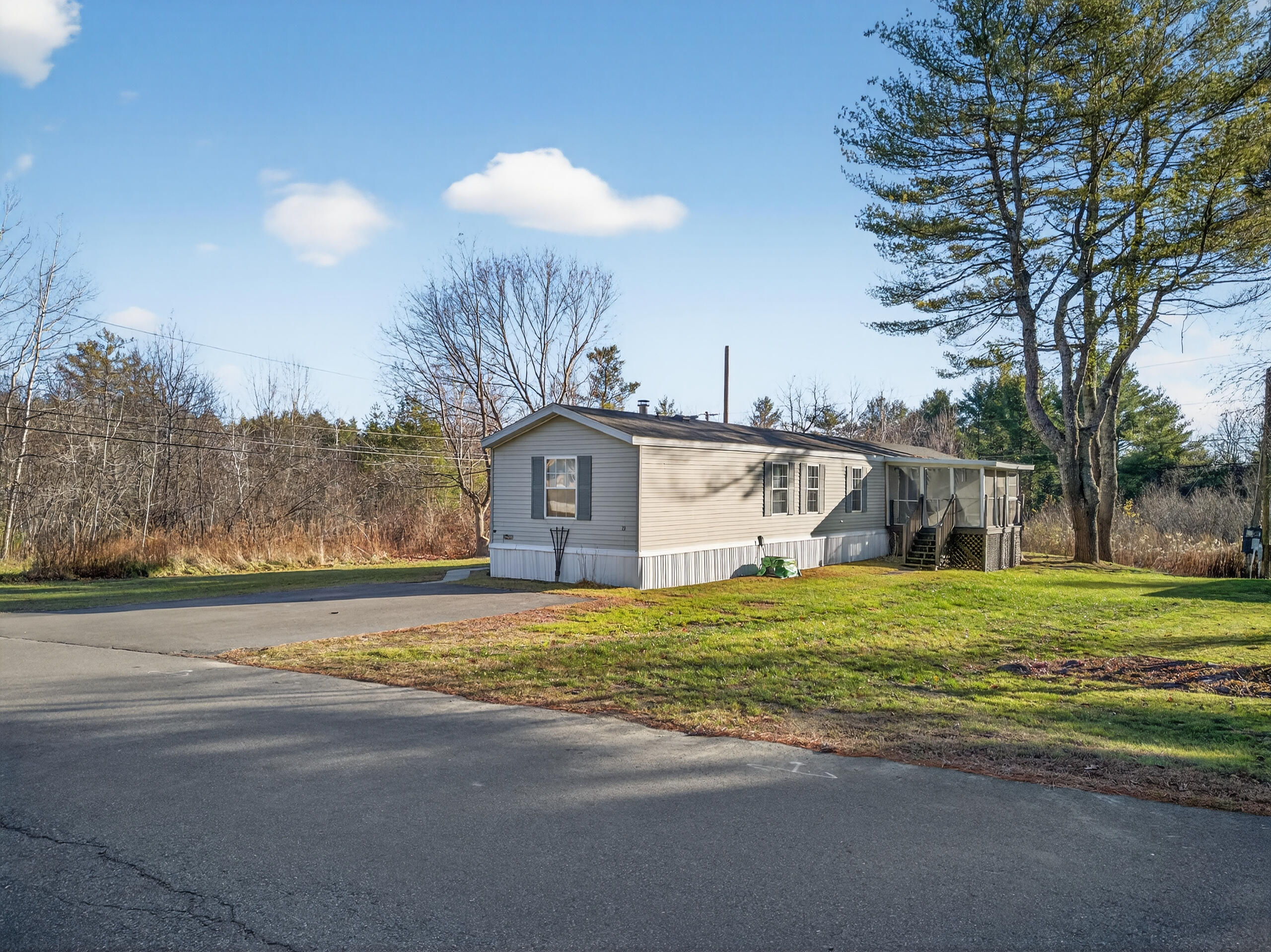 23 Monarch Drive Augusta, ME 04330 - Photo 7 of 55 23 Monarch Dr_107