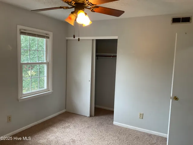 $1,050 | 120 King George Court, Jacksonville, NC 28546