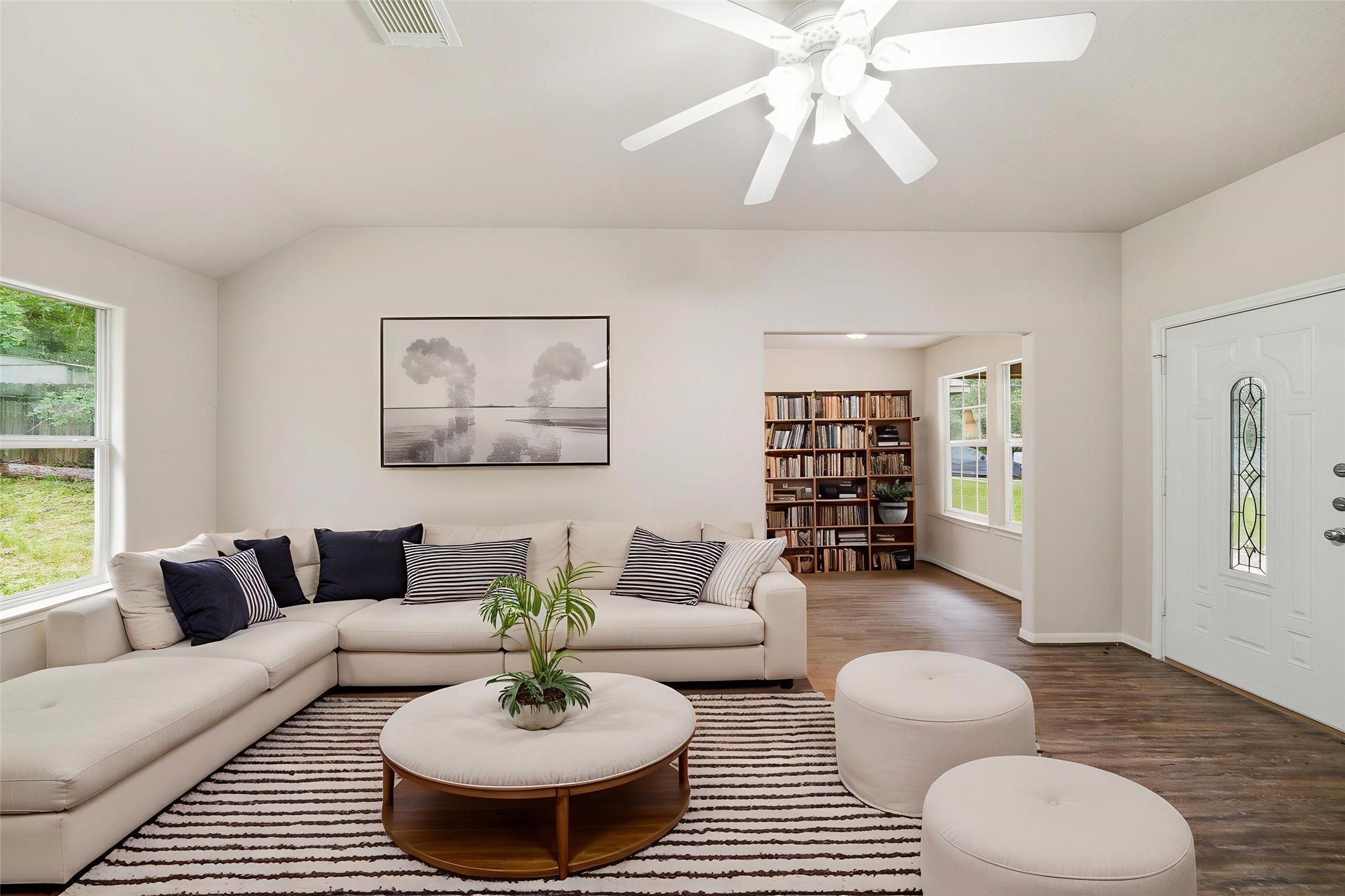 12595 Royal Springs Road Conroe, TX 77303 - Photo 2 of 29