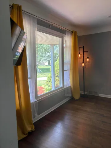 $385,000 | 14430 Shadywood Court, Plymouth, MI 48170