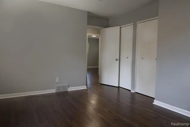 $385,000 | 14430 Shadywood Court, Plymouth, MI 48170