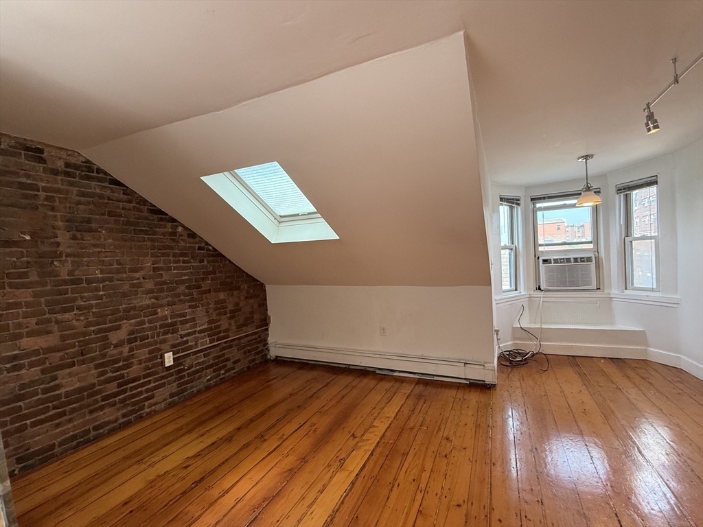 88 West Springfield Street, Unit 4 Boston, MA 02118 - Photo 9 of 19