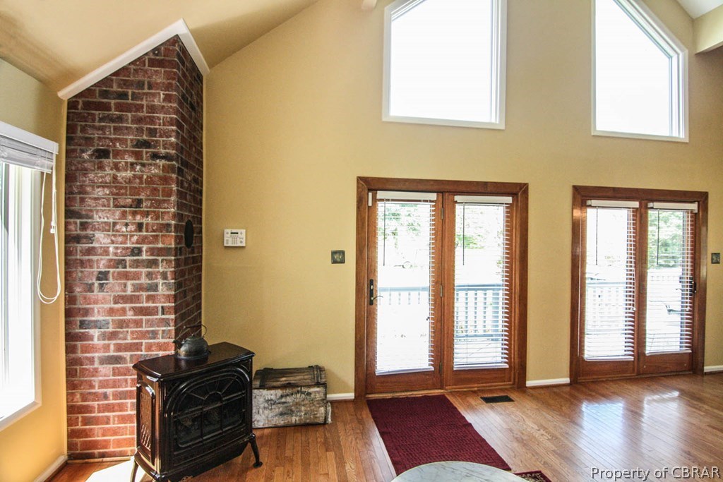 220 Navajo Road Kilmarnock, VA 22482 - Photo 7 of 40
