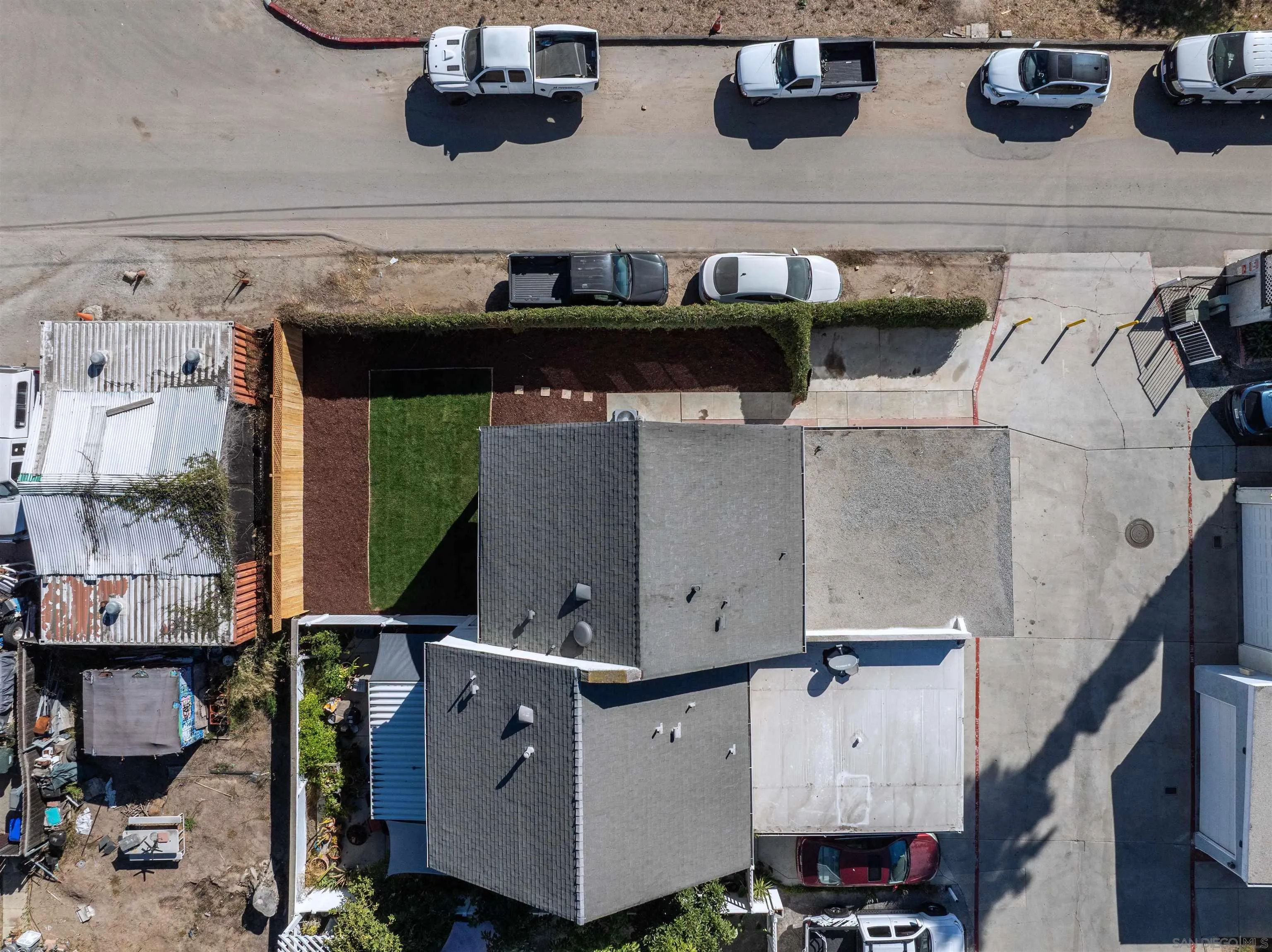 3101 King Arthurs Court Spring Valley, CA 91977 - Photo 6 of 40