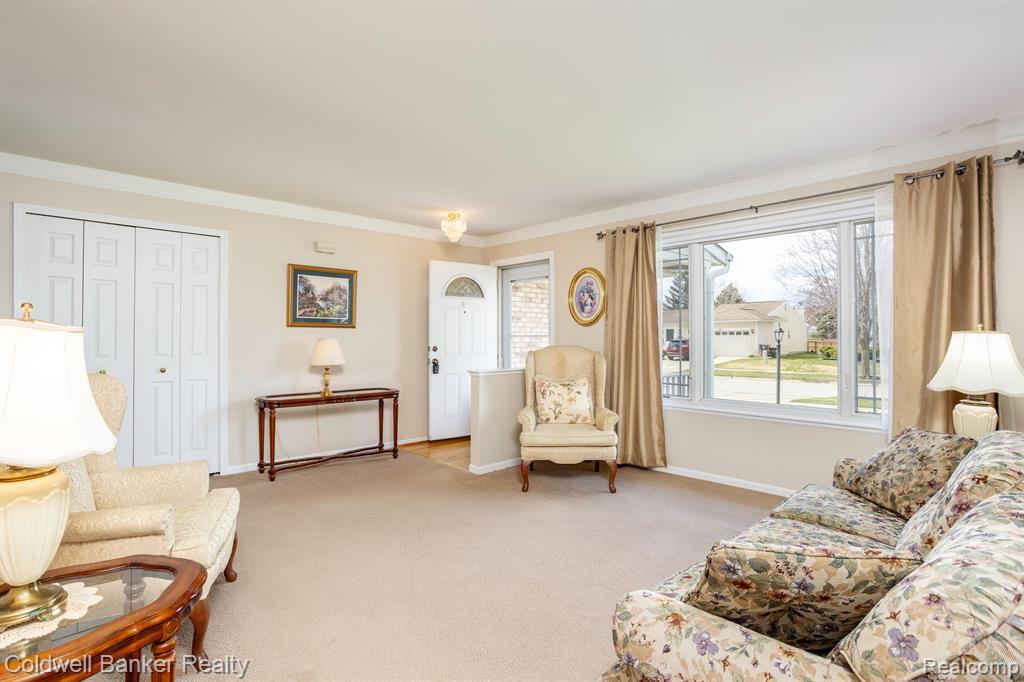 1406 Knightsbridge Road Canton, MI 48187 - Photo 4 of 28