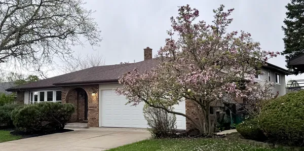 $525,000 | 15606 Hollyhock Court, Orland Park, IL 60462