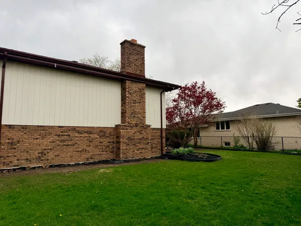 $525,000 | 15606 Hollyhock Court, Orland Park, IL 60462