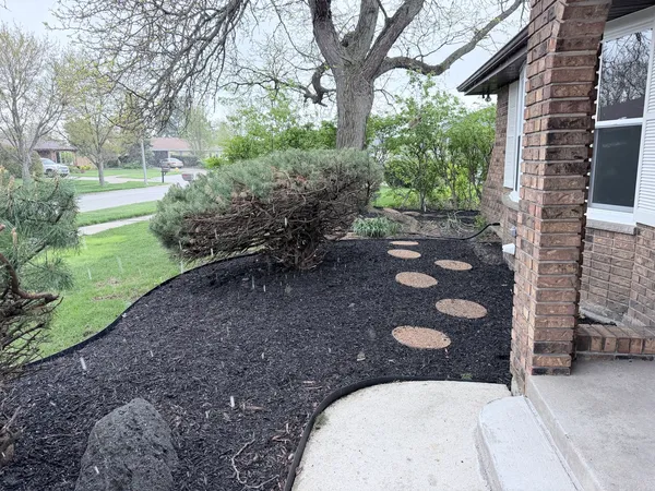 $525,000 | 15606 Hollyhock Court, Orland Park, IL 60462