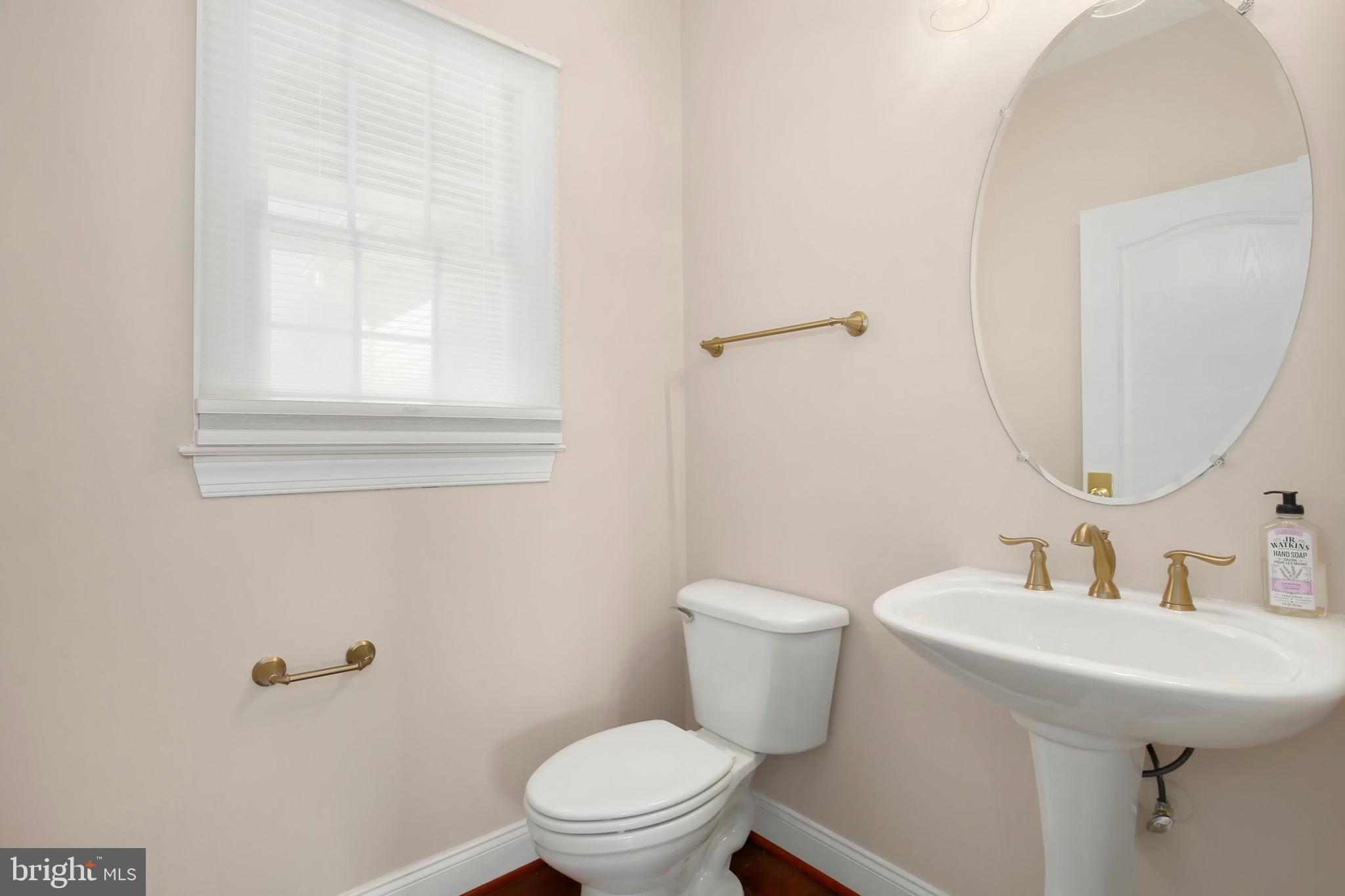 18323 Tapwood Road Boyds, MD 20841 - Photo 5 of 60