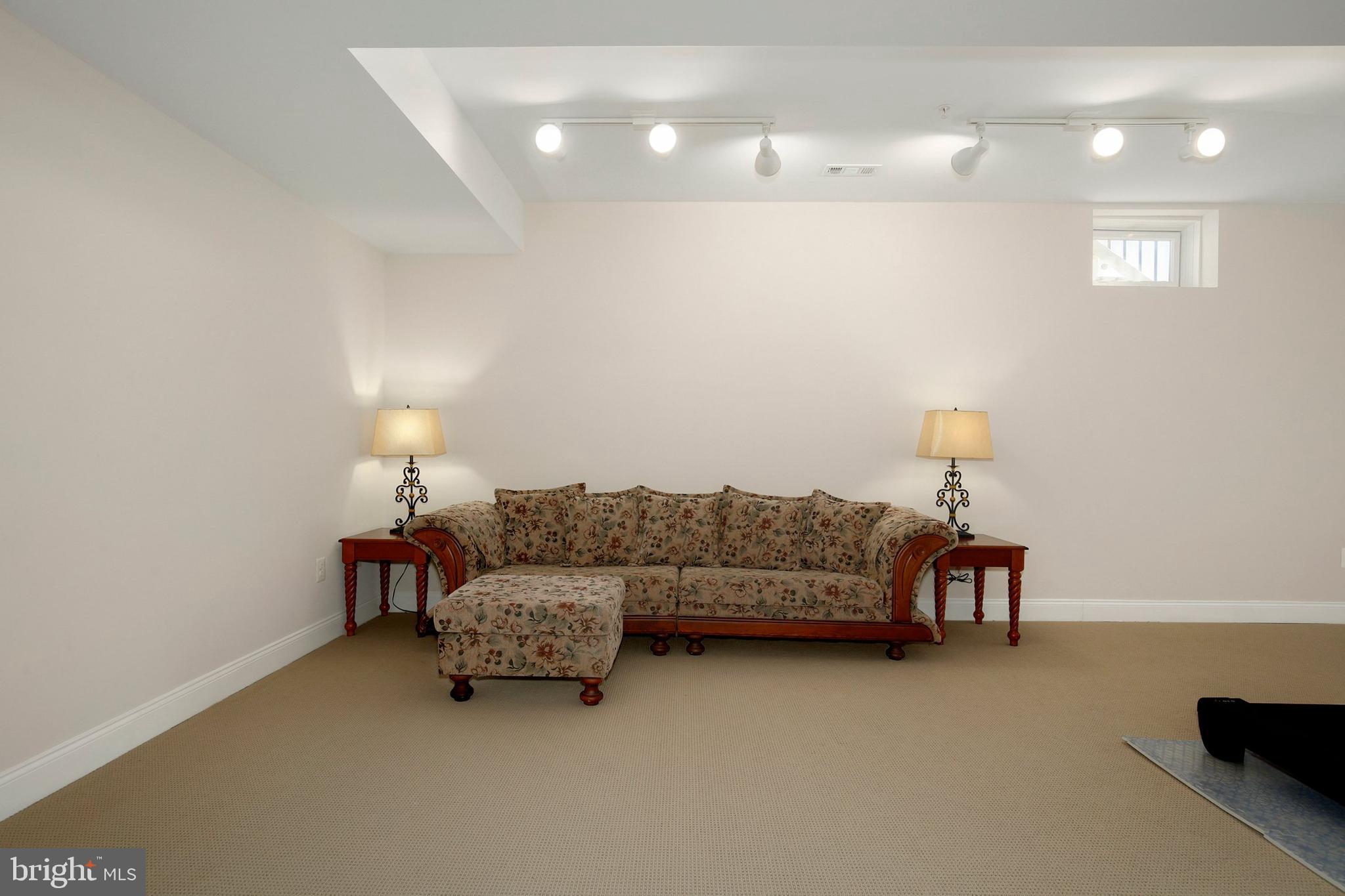 18323 Tapwood Road Boyds, MD 20841 - Photo 48 of 60