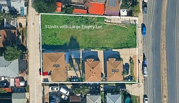 $349,898 | Imperial Avenue, Unit 15/R, Ramona, CA 92065