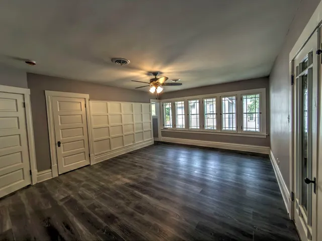 $2,000 | 623 South 4th Street, Watseka, IL 60970