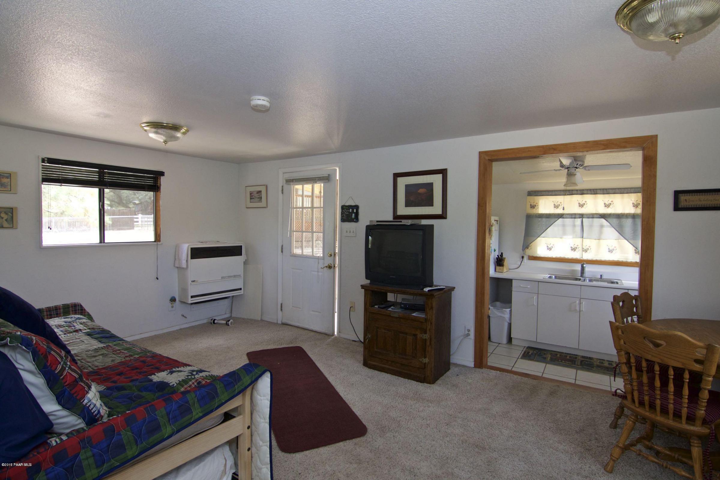 2500 Shadow Valley Ranch Road Prescott, AZ 86305 - Photo 26 of 34 Entry-Kitchen, Gas Heater Inside Guest H