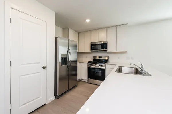 $1,695 | 18073 Trepito Avenue, New Caney, TX 77357