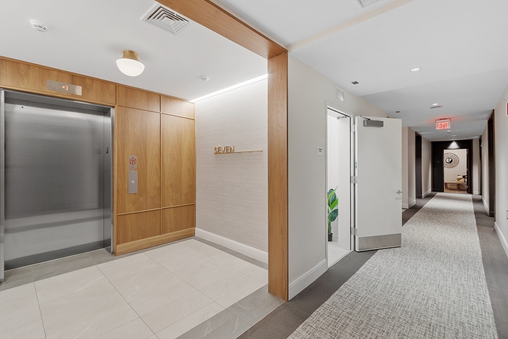 191 Washington Street, Unit 725 Boston, MA 02135 - Photo 24 of 42