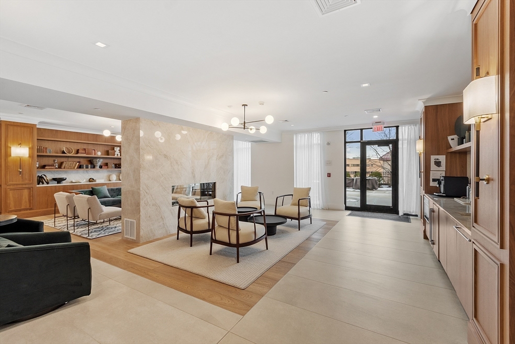 191 Washington Street, Unit 725 Boston, MA 02135 - Photo 27 of 42