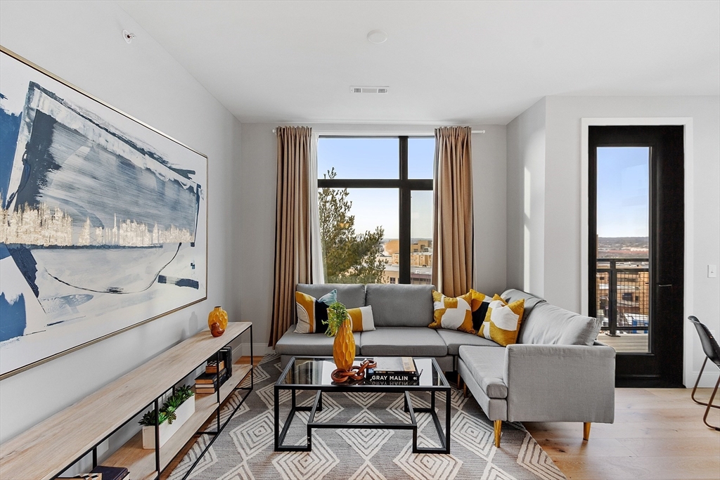 191 Washington Street, Unit 725 Boston, MA 02135 - Photo 7 of 42