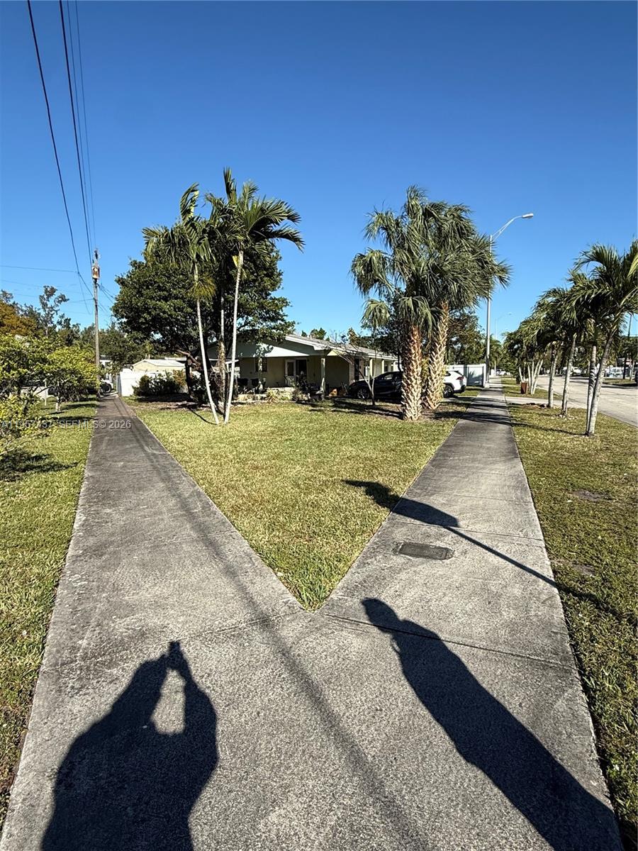 185 East 20th Street Hialeah, FL 33010 - Photo 17 of 22