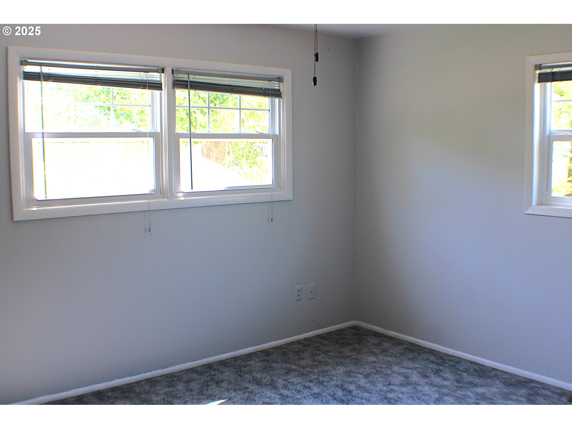 131 Mountain View Avenue Myrtle Creek, OR 97457 - Photo 13 of 38