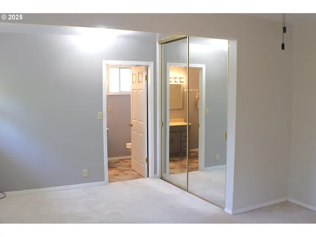 $340,000 | 131 Mountain View Avenue, Myrtle Creek, OR 97457