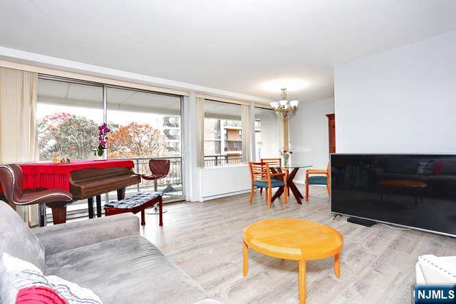 2 Horizon Road, Unit 404 Fort Lee, NJ 07024 - Photo 10 of 30 Gallery Image 10