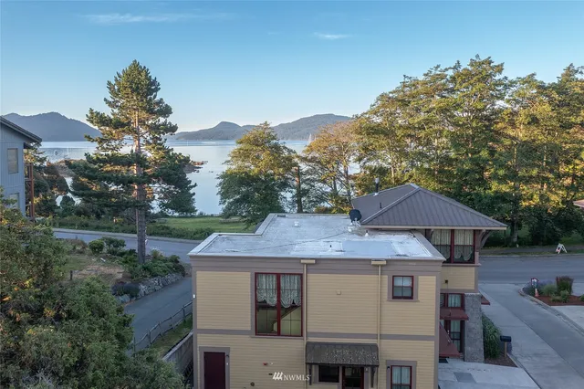 $479,000 | 28 Fishing Alley, Orcas Island, WA 98245