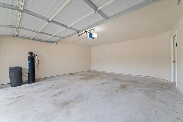 a view of a house with a big yard