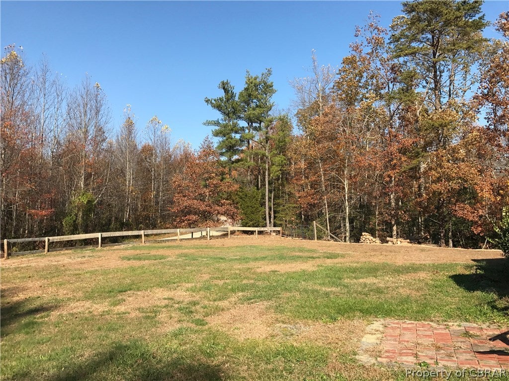 997 Canterbury Road St. Stephens Church, VA 23148 - Photo 4 of 10 Gallery Image 4