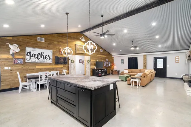 $595,000 | 245 County Road 4921, Leonard, TX 75452