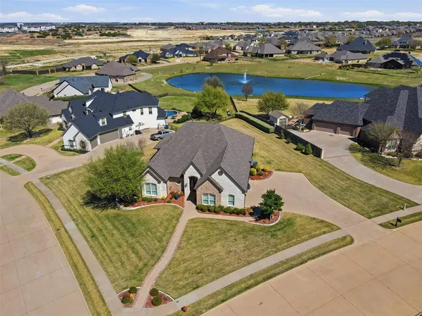 $535,000 | 2262 Cedar Grove Drive, Cleburne, TX 76033